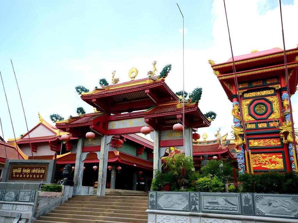 Chinotel Phuket Exterior foto