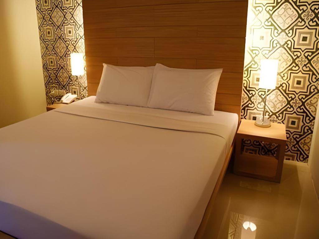 Chinotel Phuket Exterior foto